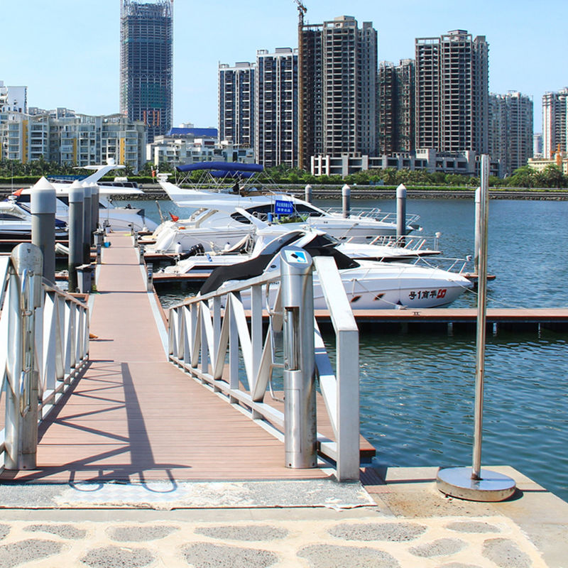 15-20 Years Lifespan Marine Aluminum Gangways Ramps With Accessories For Marina Floating Dock