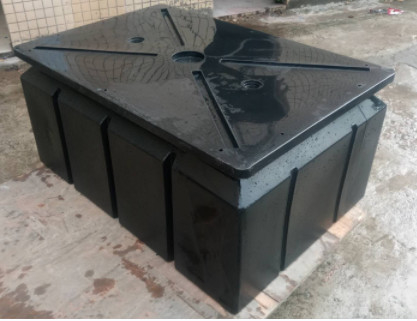 Anti UV LLDPE Floater Voor Marine Dock Yacht Ship Floating Platform Aluminium Floating Pontoon Bridge