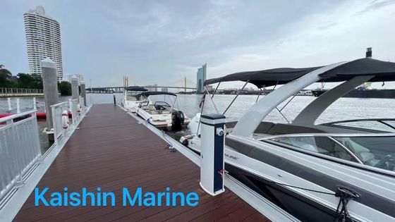 Corrosiebestendige Aluminium Drijvende Loopbrug met Antislip WPC Dek en Aangepaste Helling