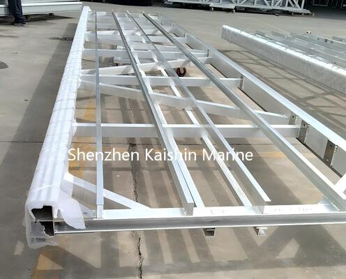 Corrosiebestendige Duurzame Onderhoudsarme Aluminium Marine Drijvende Steiger Met Wpc Dek